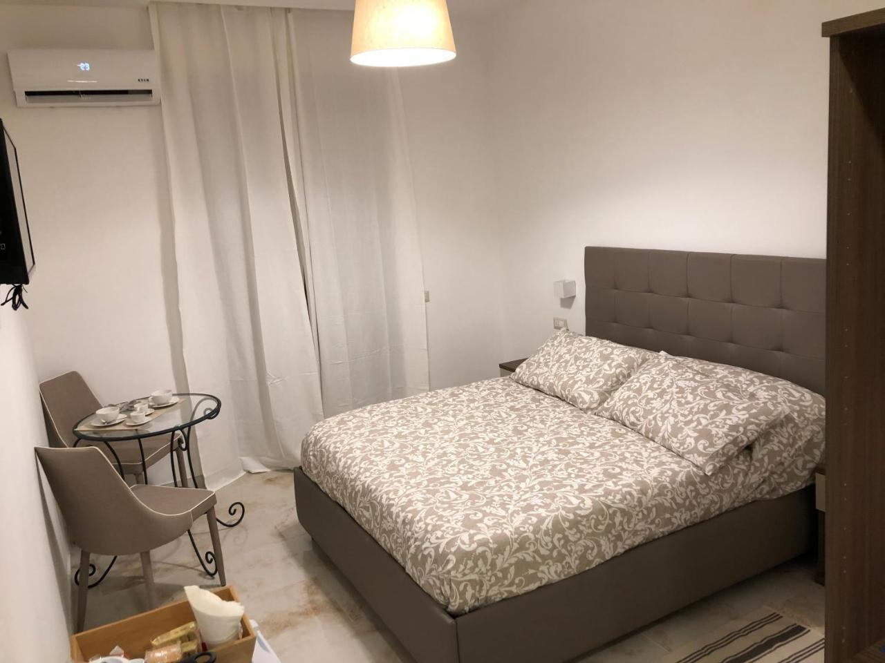 Bed & Breakfast Antonietta De Pace By Milionaria Naples
