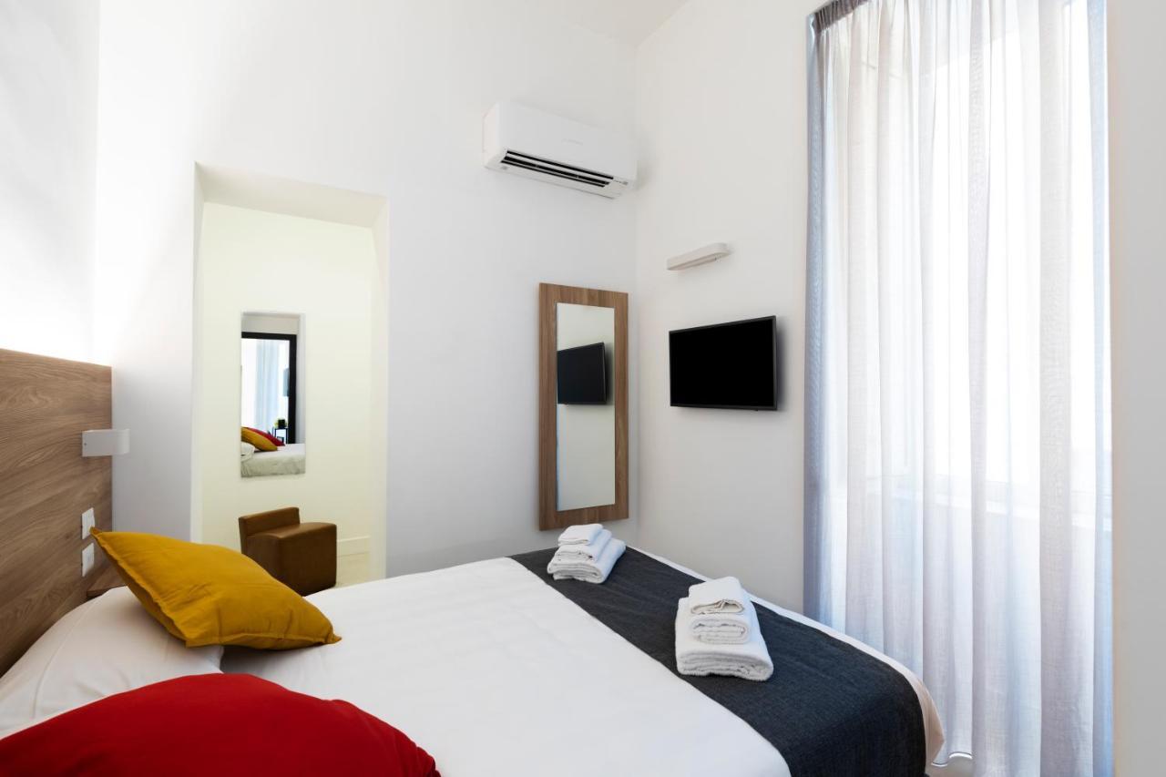 Acate81 Lifestyle Aparthotel Naples