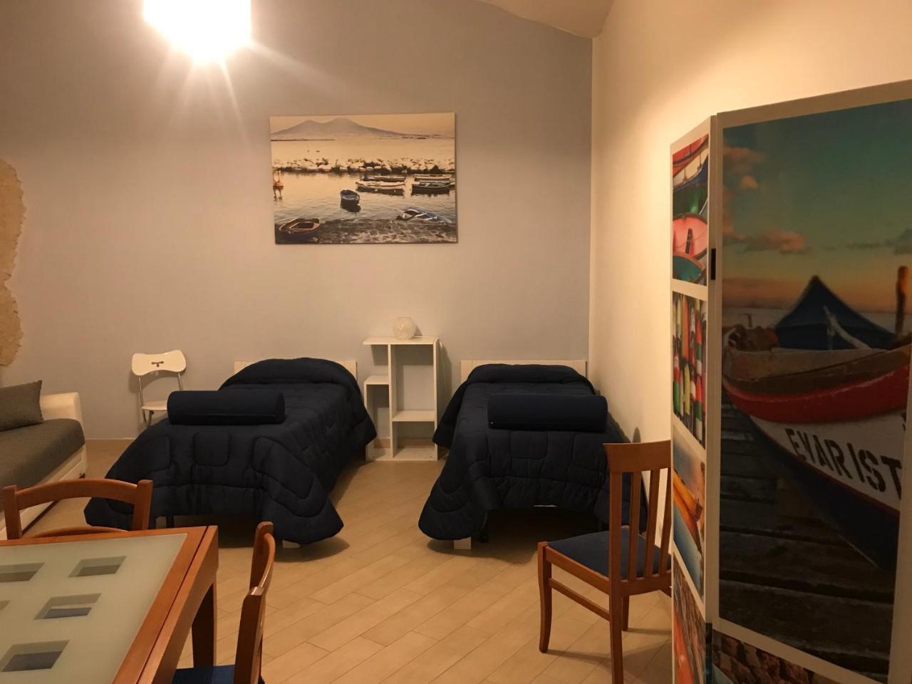 Bed & Breakfast Base Mergellina Naples