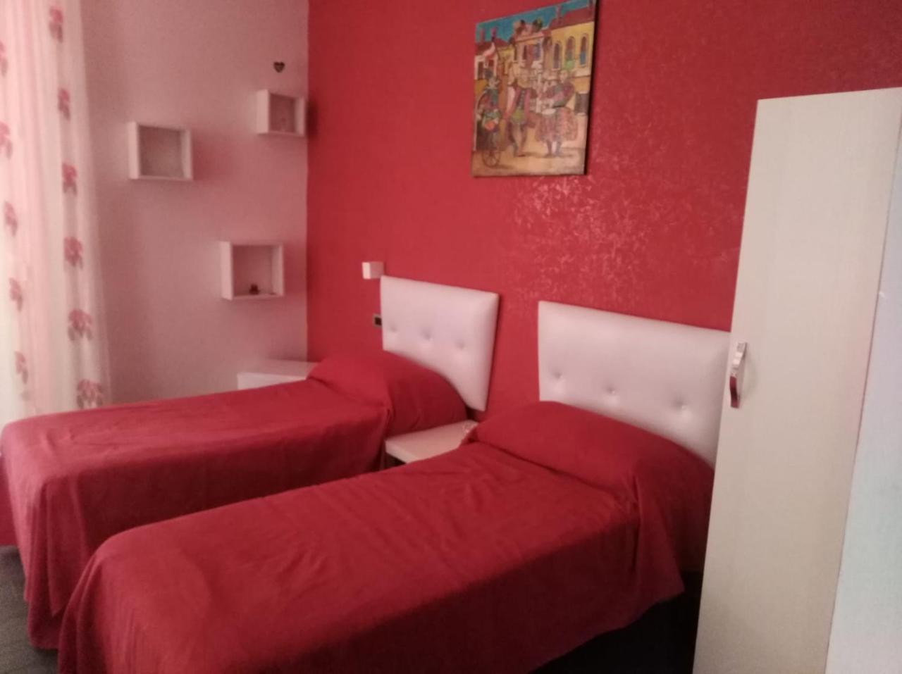 Simsara Bed & Breakfast 2*