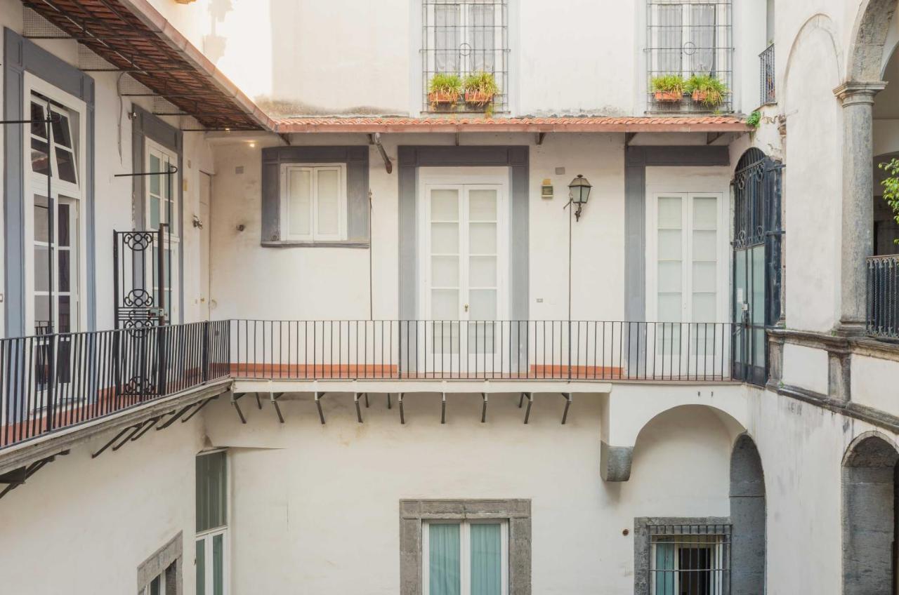 Corte Capomazza * Naples