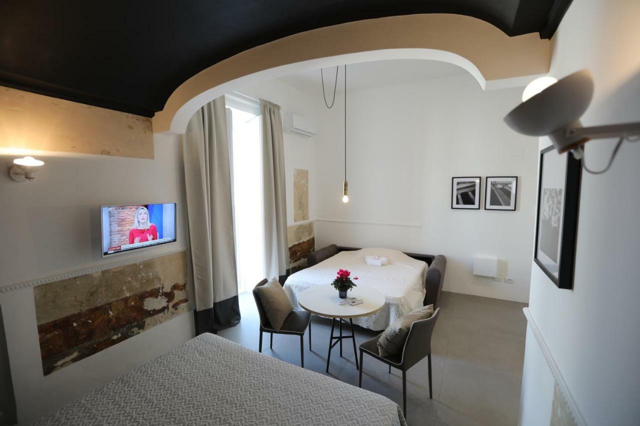 Bed & Breakfast The Station Naples