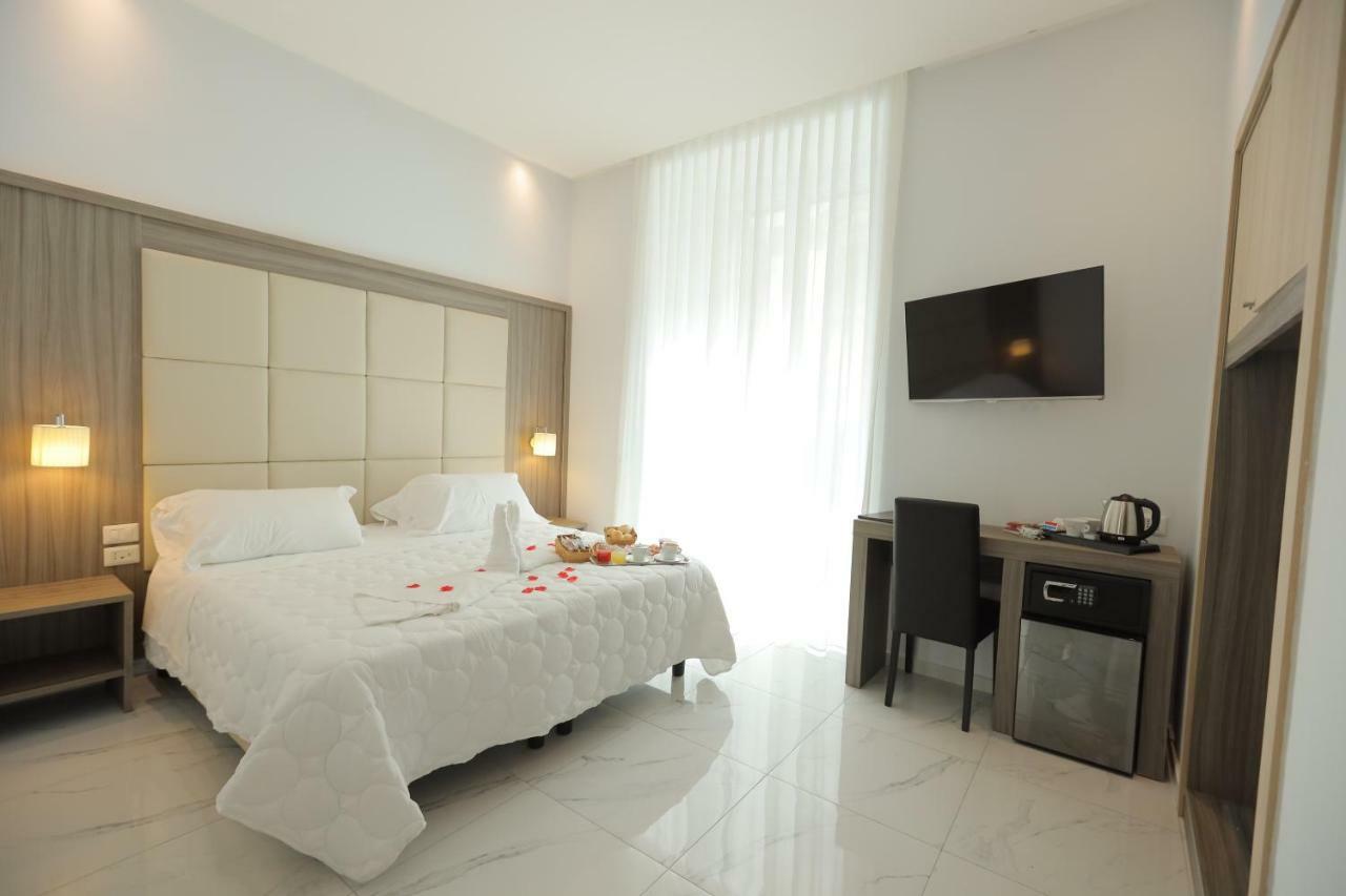Garibaldi Hotel