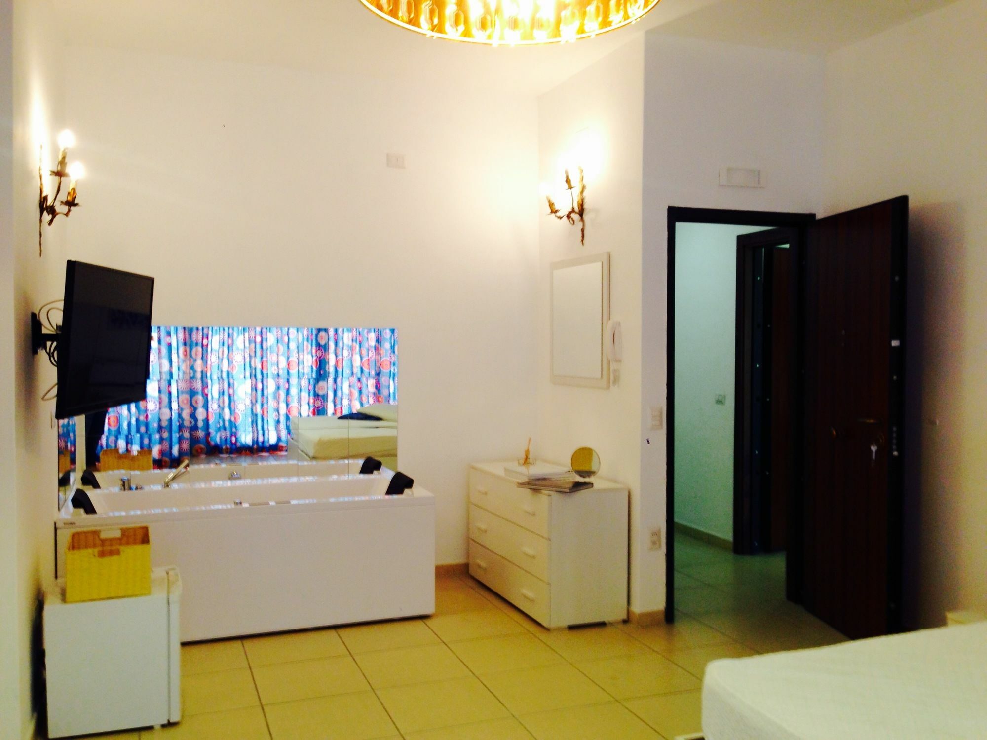 Marina Hotel 3*
