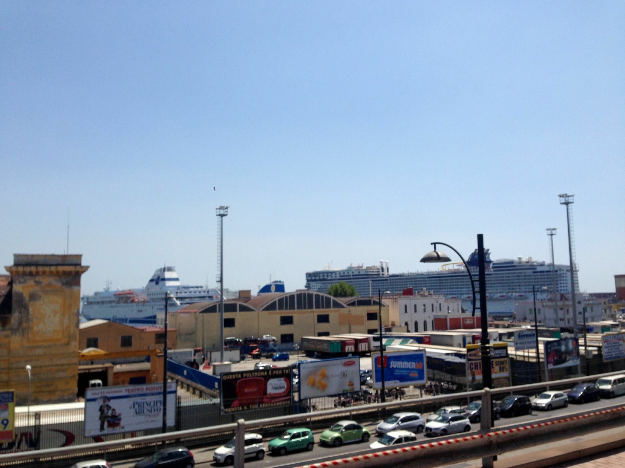 Marina Hotel
