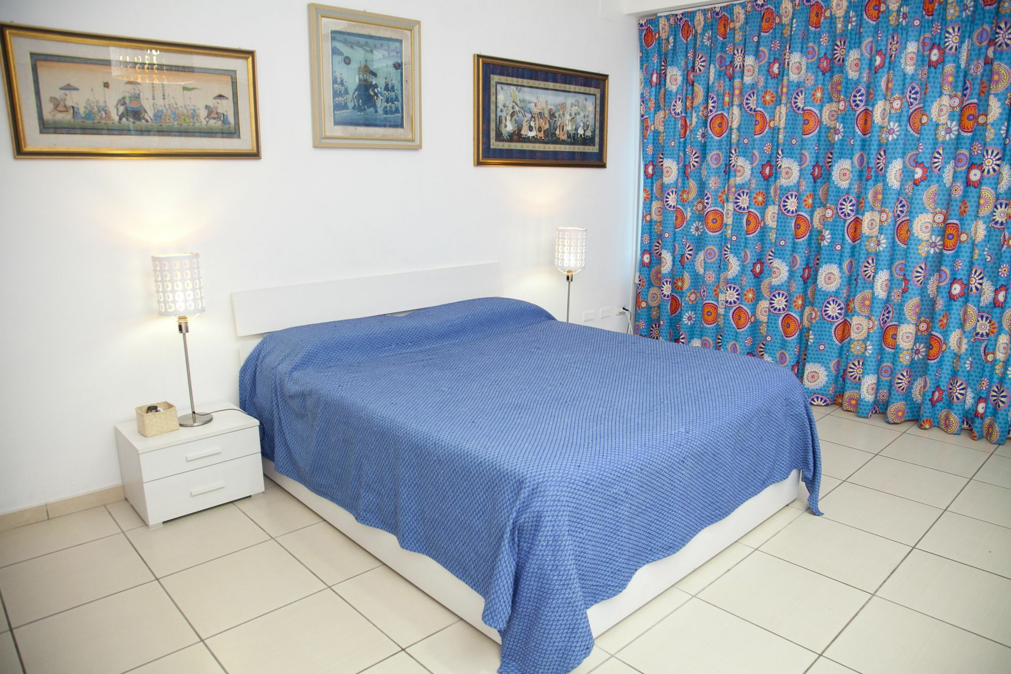 Marina 3* Naples