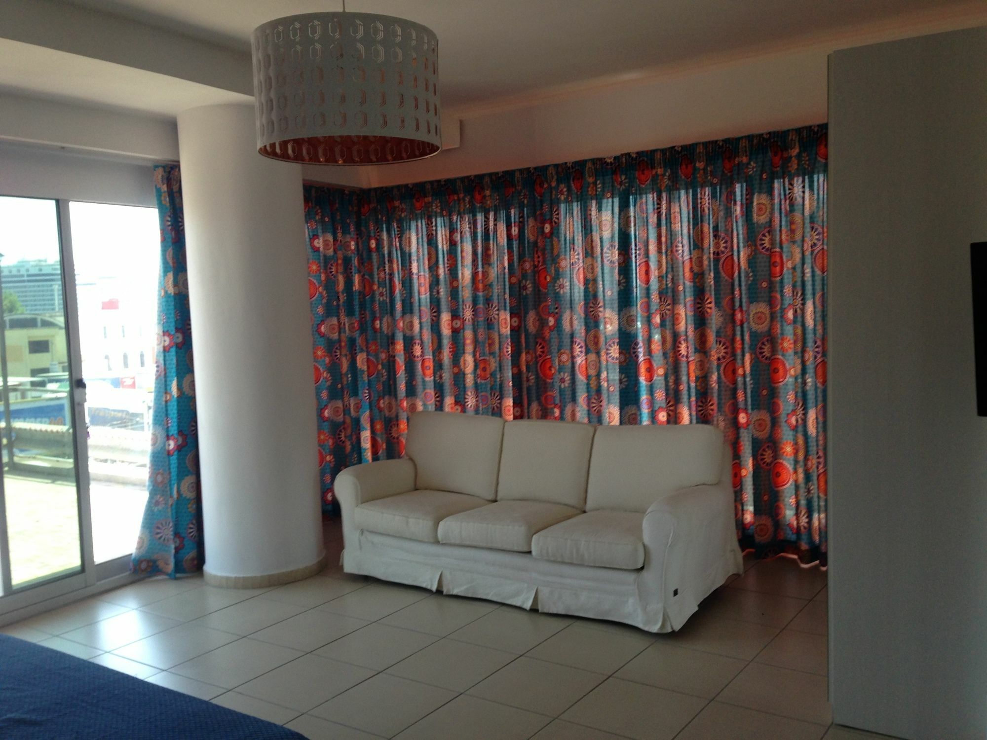 Marina Hotel 3*