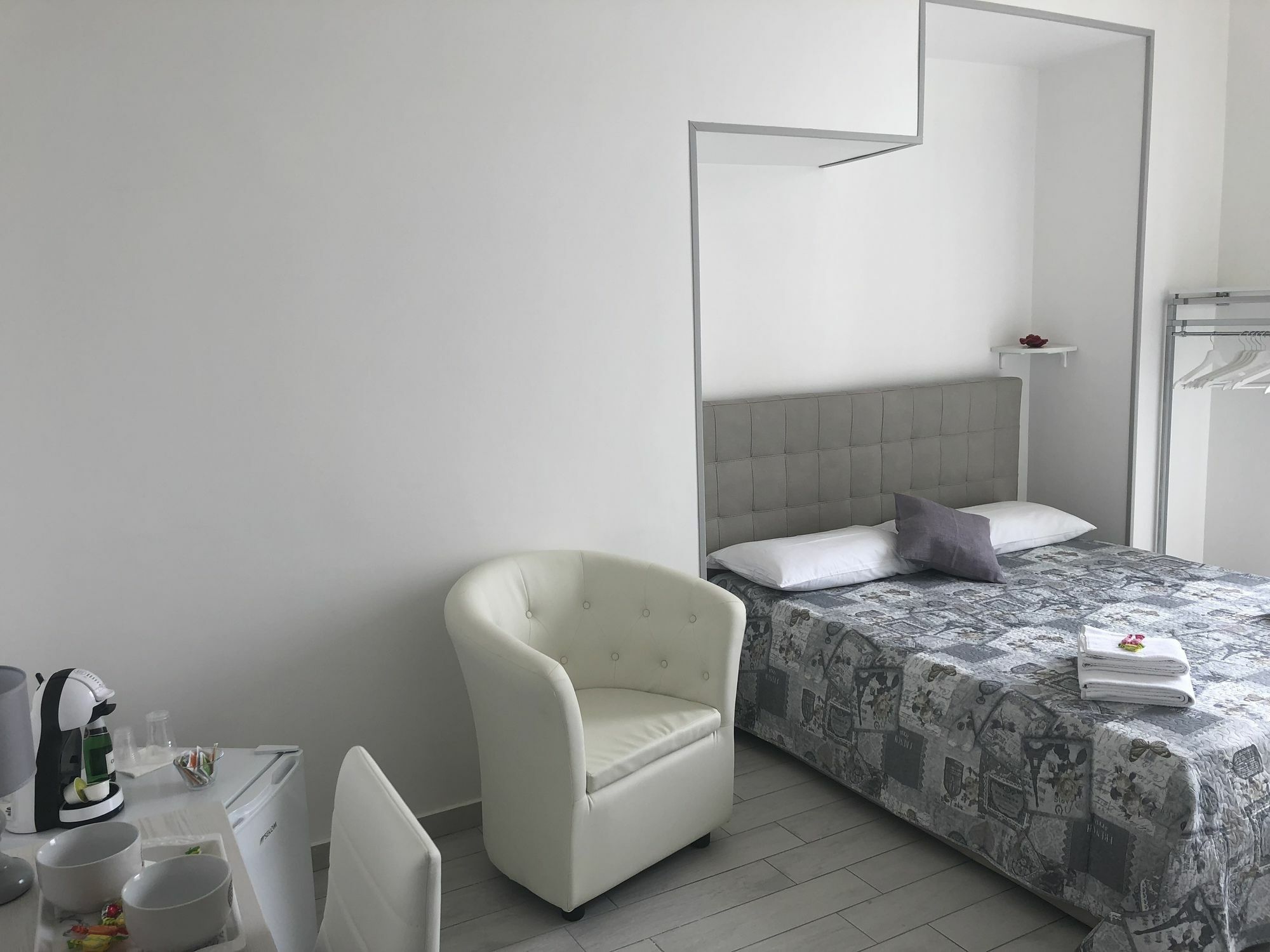 Royal Flower Bed & Breakfast Naples