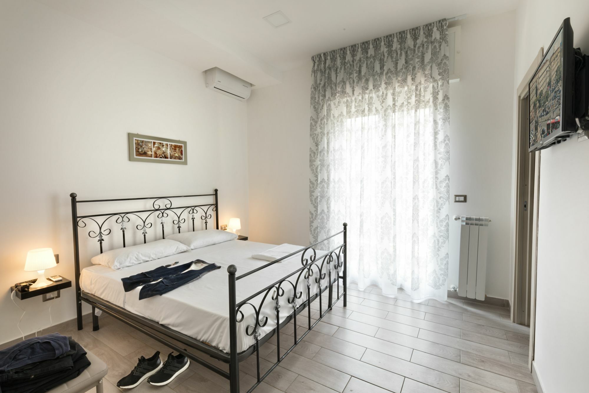 Opera Principe Umberto Guest house Naples