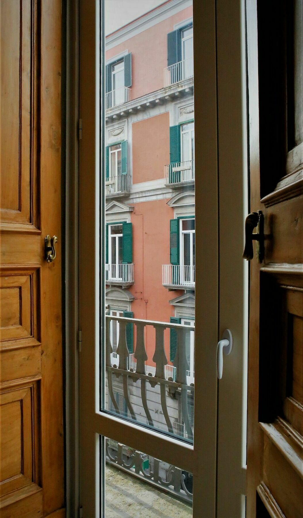 Maison Des Fleurs Guest house Naples