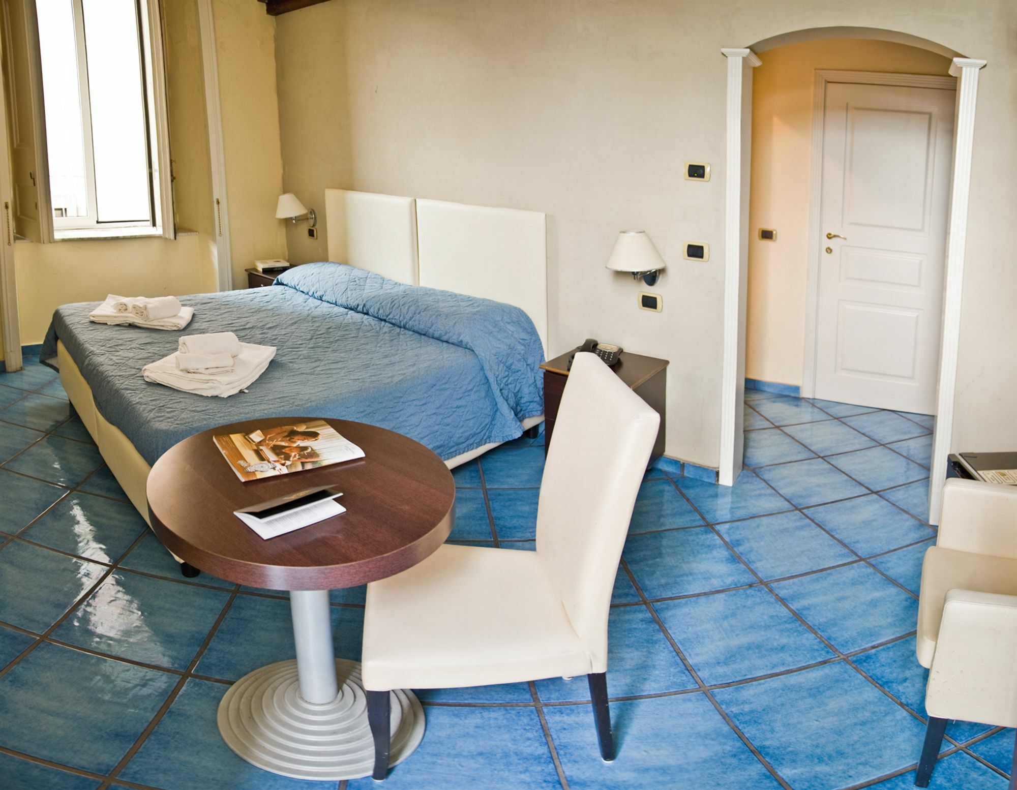 Bed & Breakfast Napul'e Naples