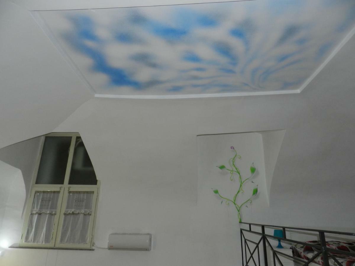 Ai Tribunali Apartment Naples