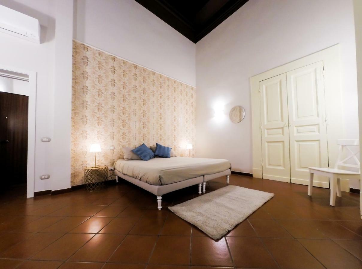 Domus Donnaregina Naples
