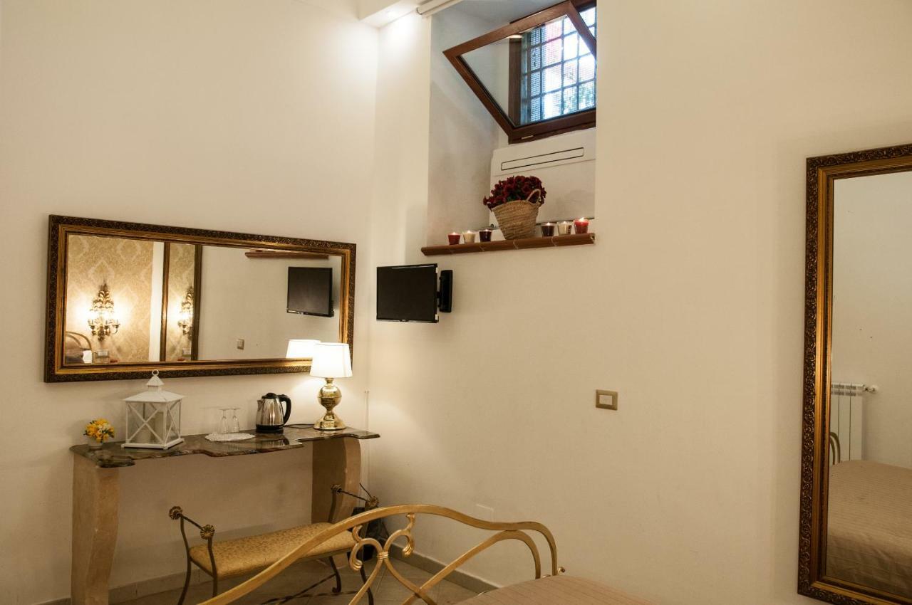 Domus Sanfelice Guest house