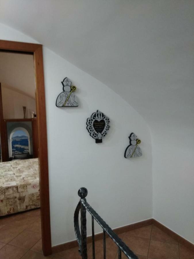 Apartment In Love: Balconcino Spaccanapoli