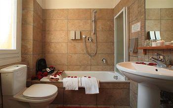 Kursaal Hotel 3*