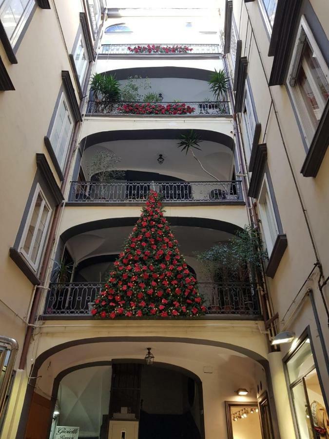A Chiaia *