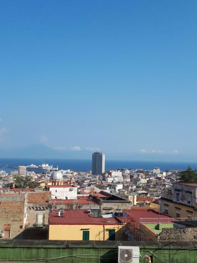 Il Volo Del Gabbiano * Naples