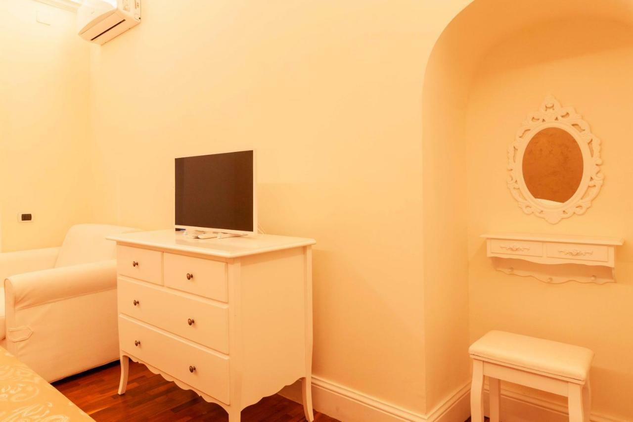 Sant'arpino 26 - Elegant Flats In * Naples