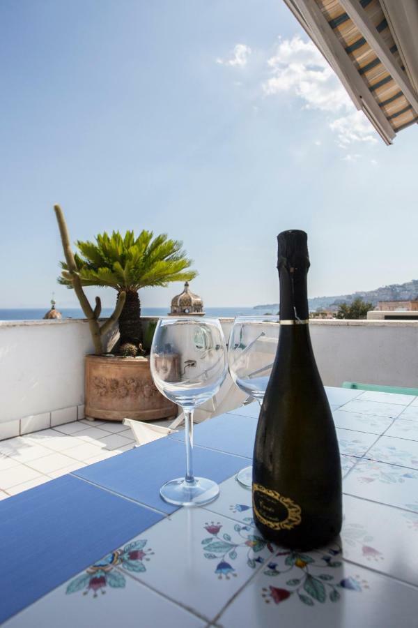 Martucci With Seaview Apartment *