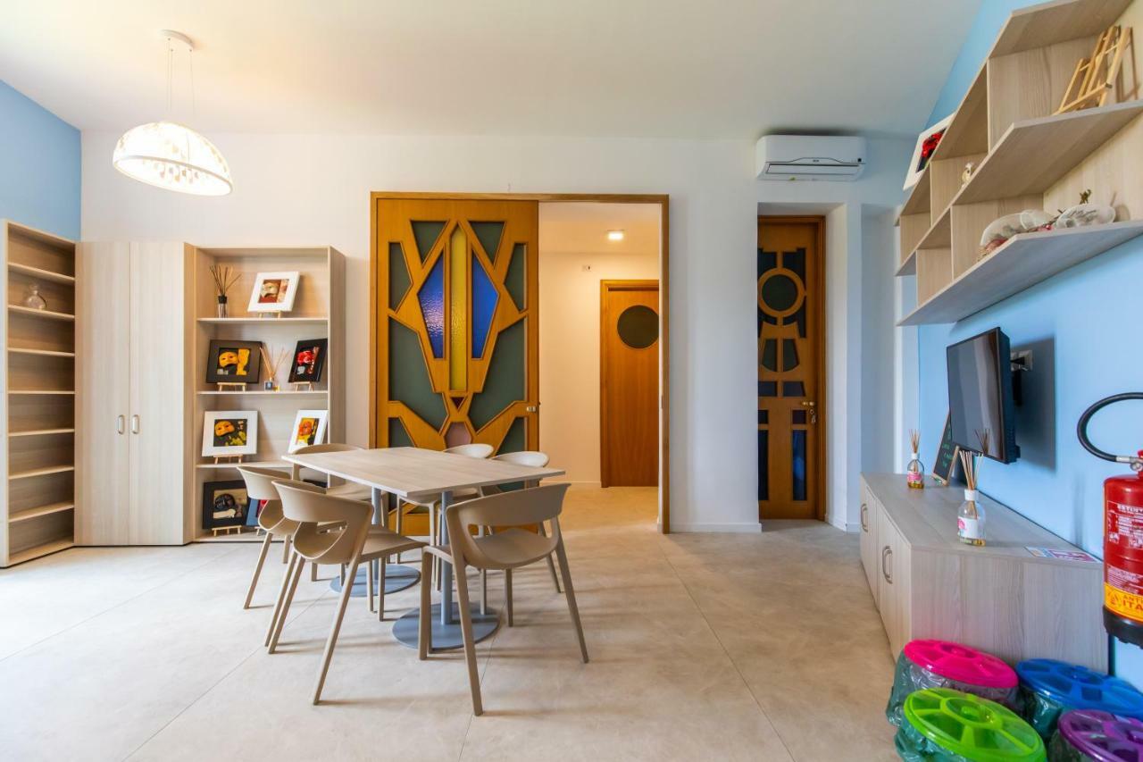 Le Dome Guest house *
