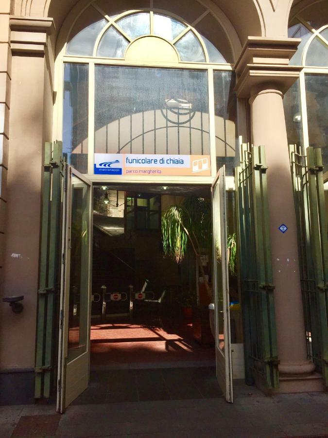 Da Polly A Piazza Amedeo Bed & Breakfast