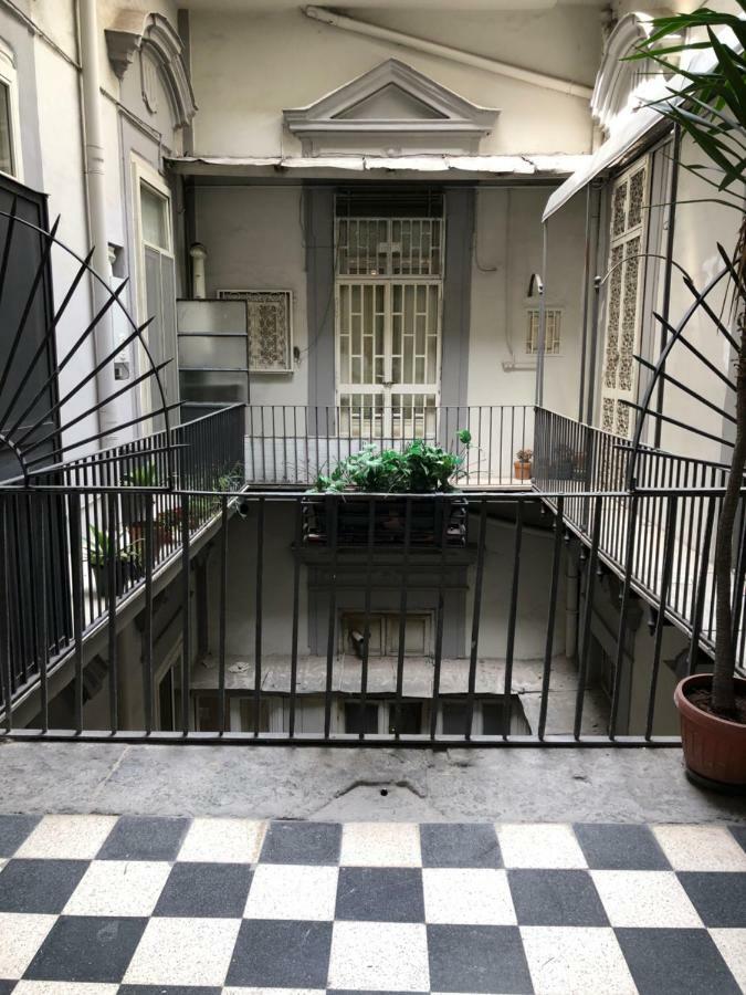 Palazzo Majorana Bed & Breakfast Naples