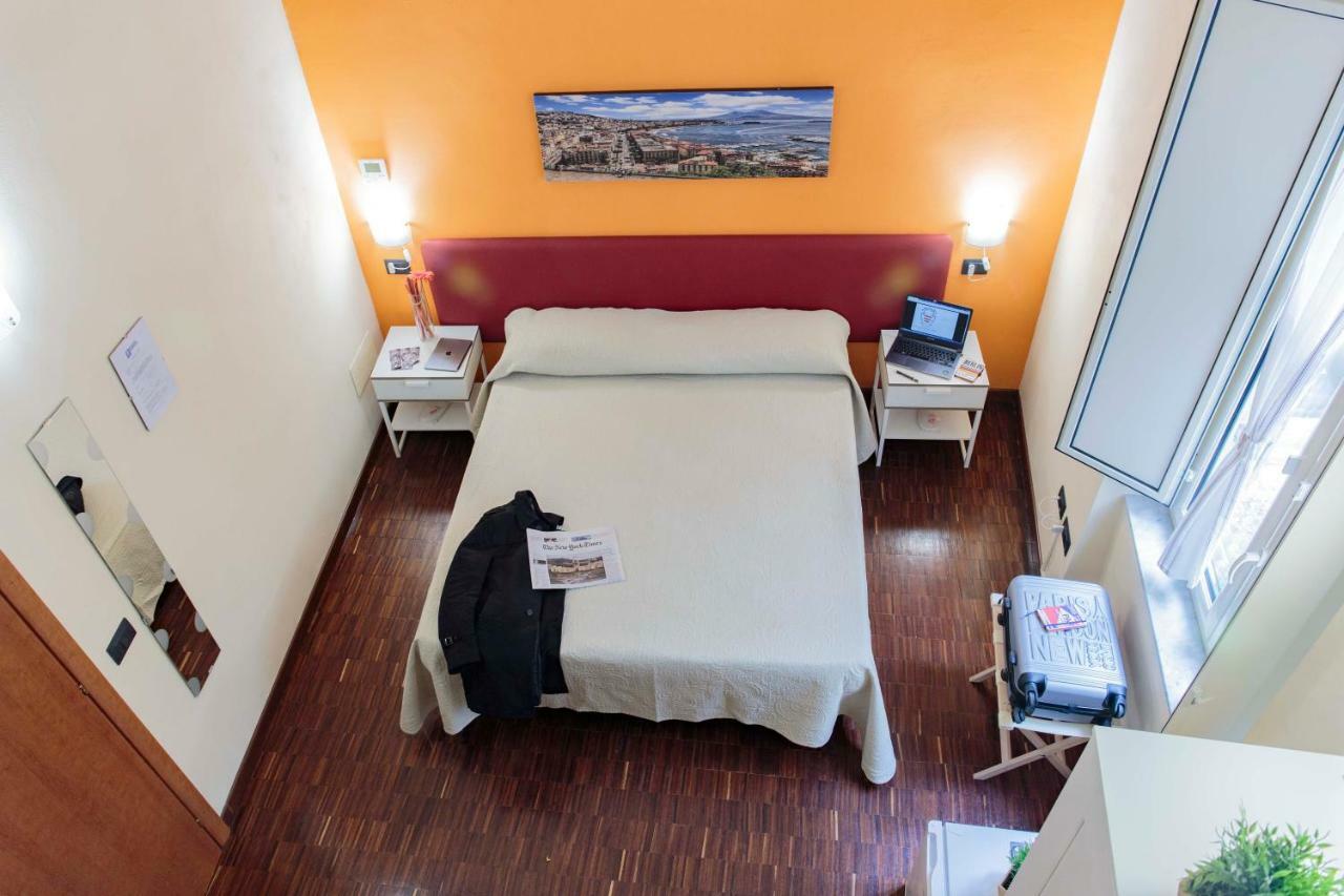 Bed & Breakfast Palazzo Carafa Della Spina And 3*