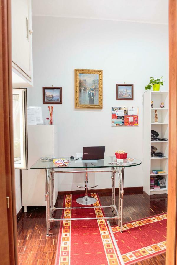 Bed & Breakfast Palazzo Carafa Della Spina And Naples