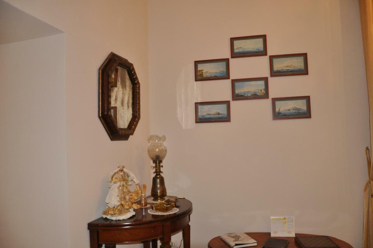 Domus Borbonica 3* Naples