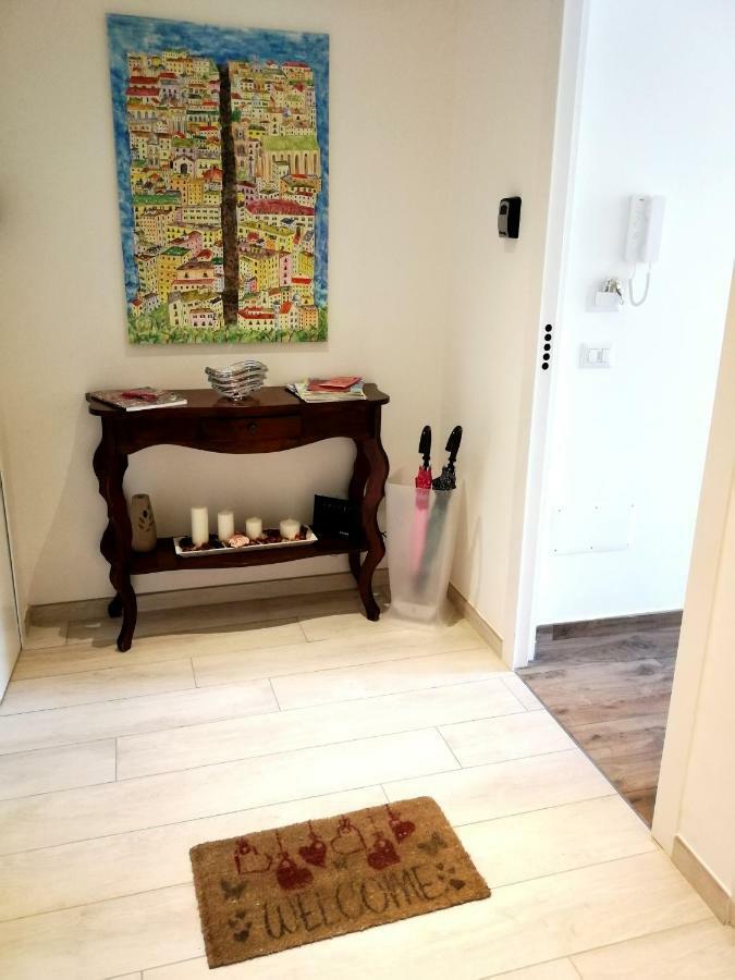 Casa Il Sole Di Apartment Naples
