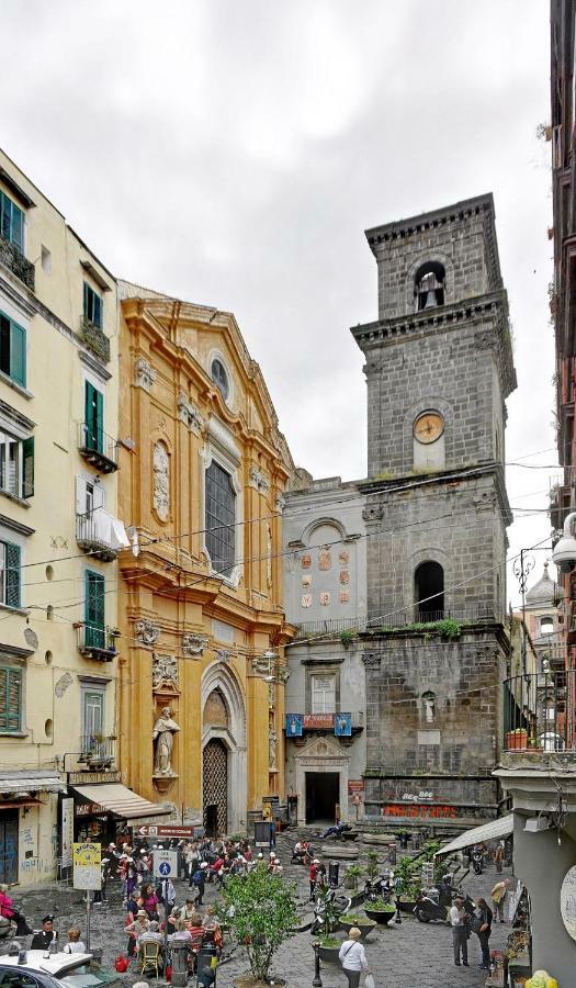 San Gregorio Suite&breakfast * Naples