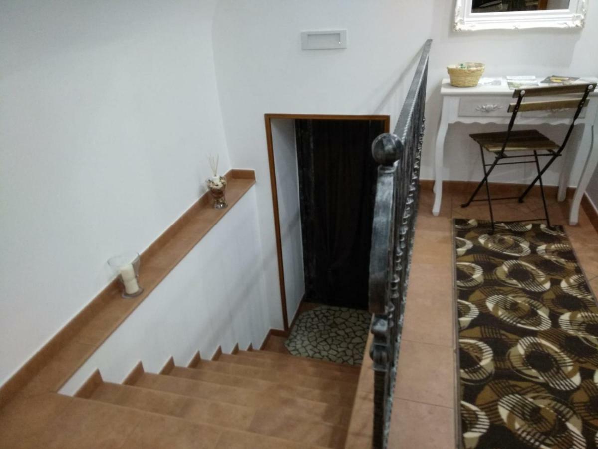 In Love: Balconcino Spaccanapoli * Naples