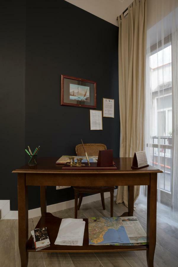 Sant'alfonso Guest house Naples