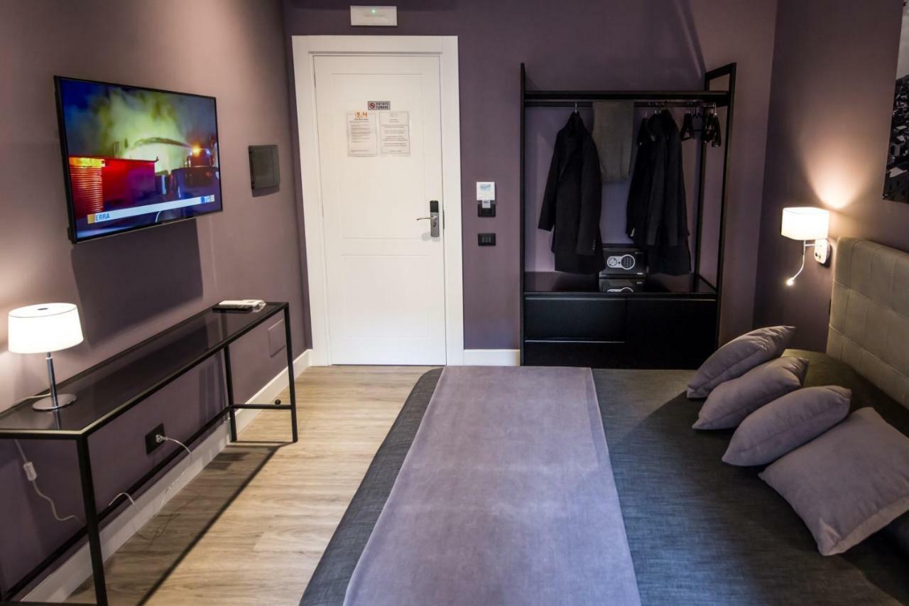 Bed & Breakfast Art House 2*