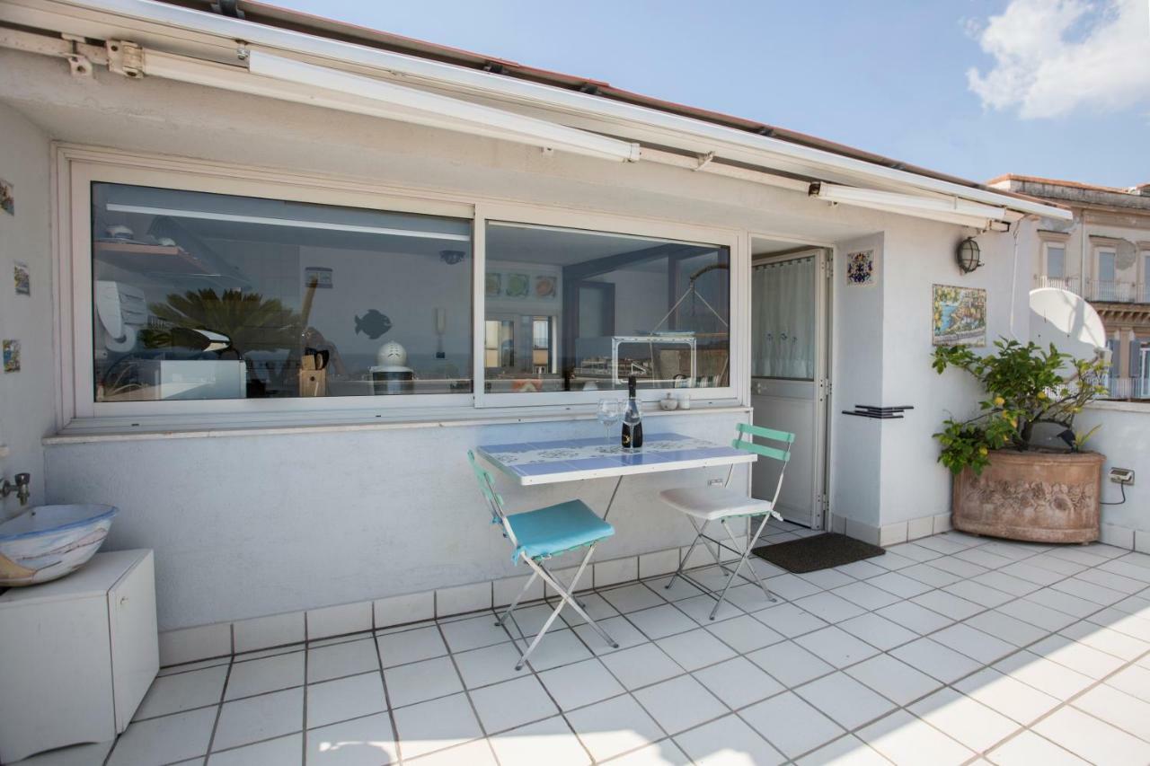 Martucci With Seaview Apartment