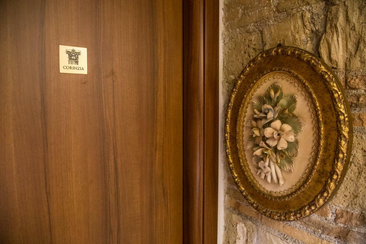 Bed & Breakfast Colonna Bed Naples