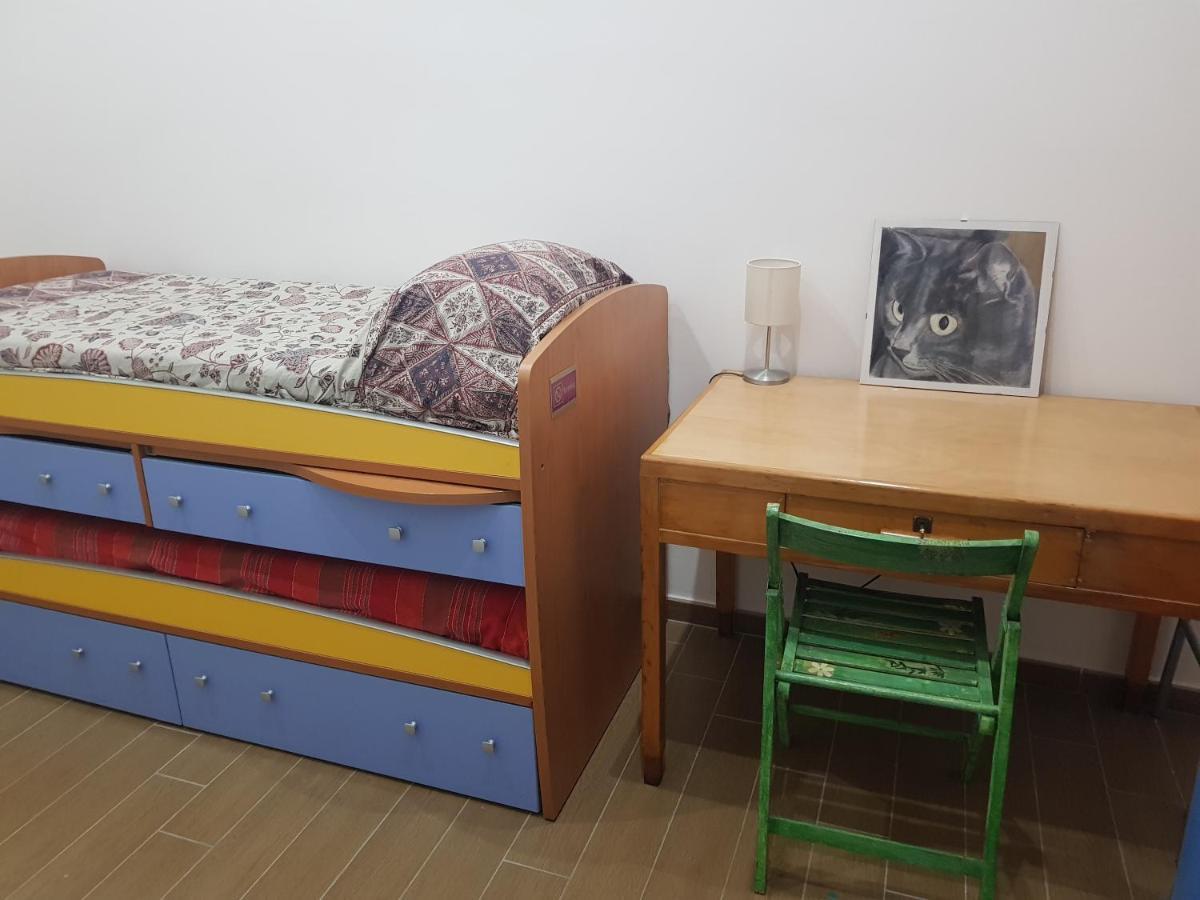 Bibi's Guest house *