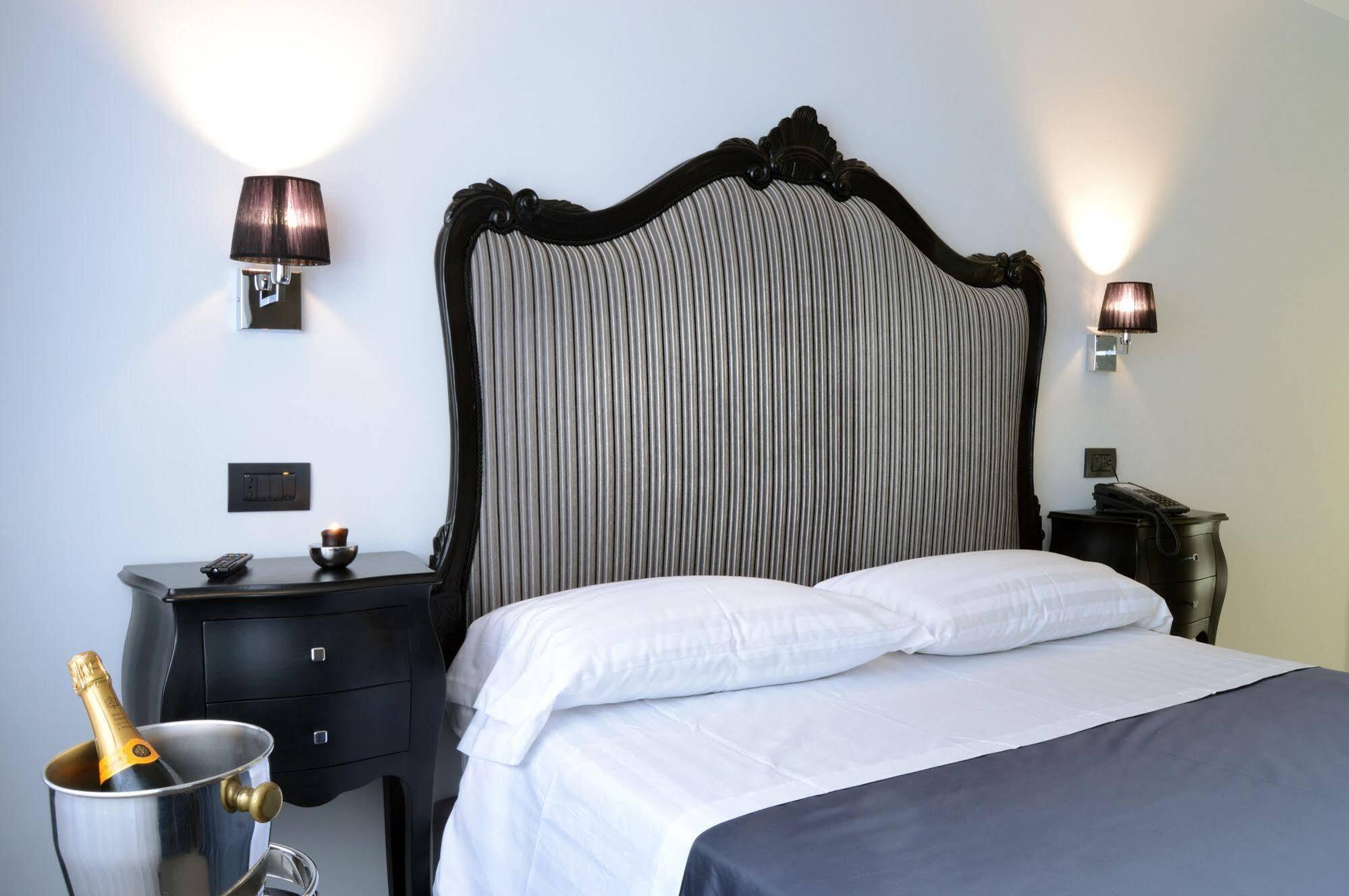 Hotel Barbarella Naples