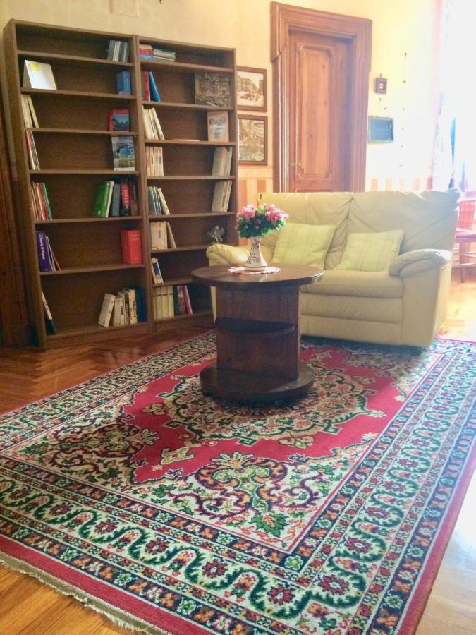 Apartment Oscar *