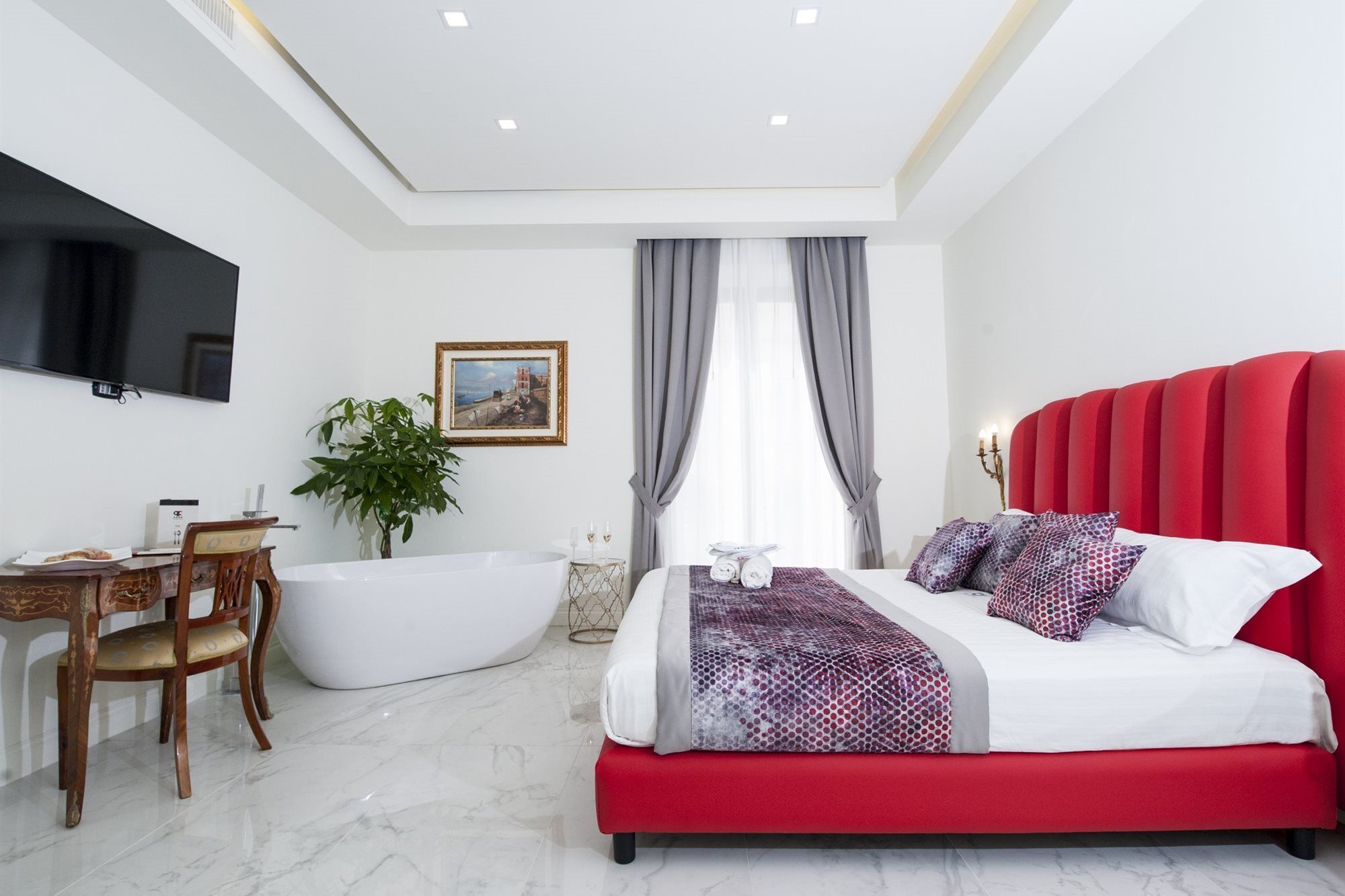Palazzo Firenze Naples