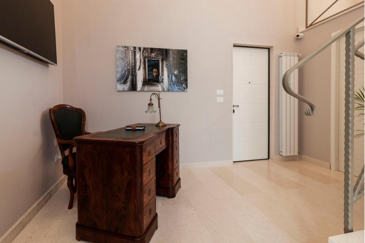 Dimorart Design In Naples