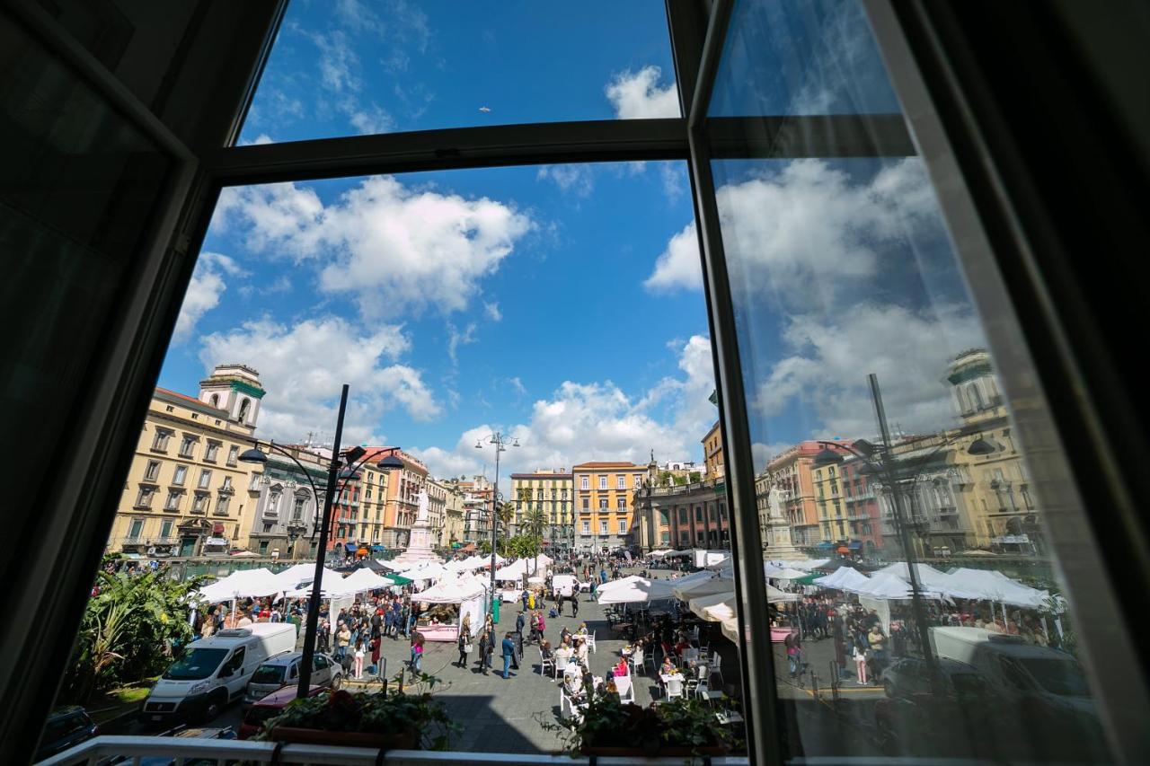 Le 4 Stagioni Dante H Centro, By Clapa Group 2* Naples
