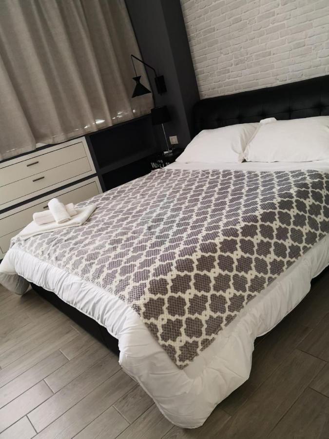 2b Fifteen Floor Bed & Breakfast