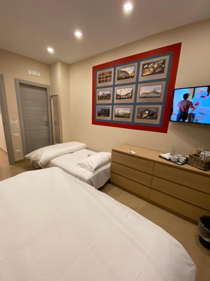 Mdc Luxury * Naples