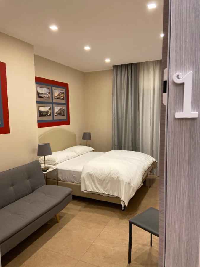 Mdc Luxury * Naples