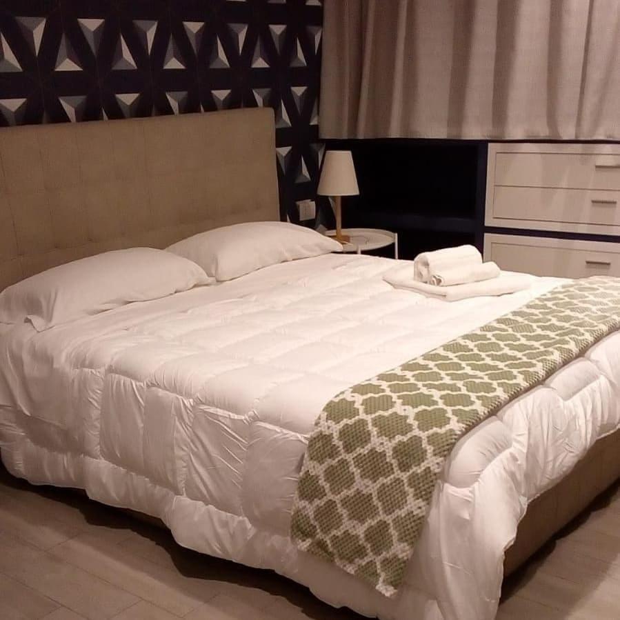 2b Fifteen Floor Bed & Breakfast Naples