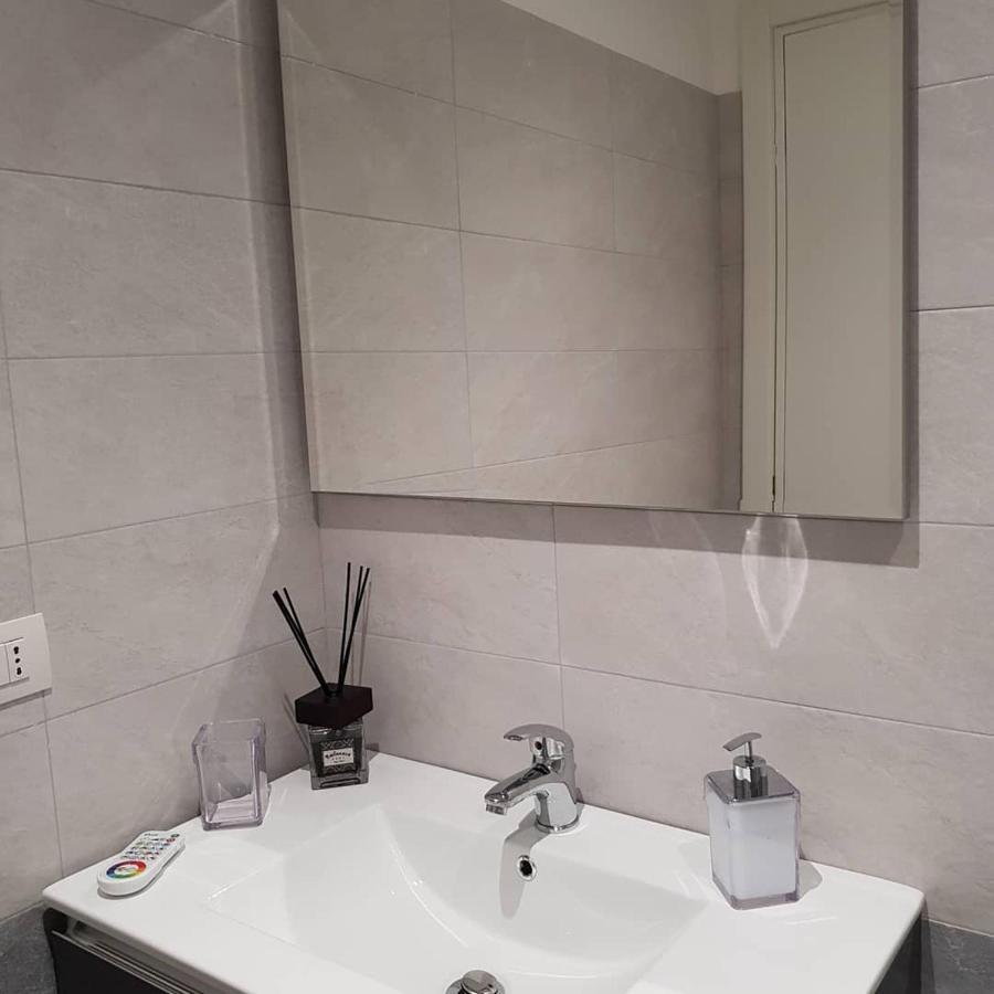 2b Fifteen Floor Bed & Breakfast Naples
