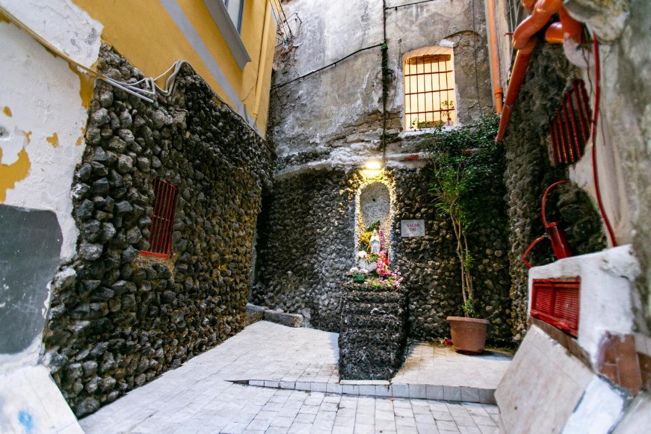 Colonna Bed Bed & Breakfast Naples