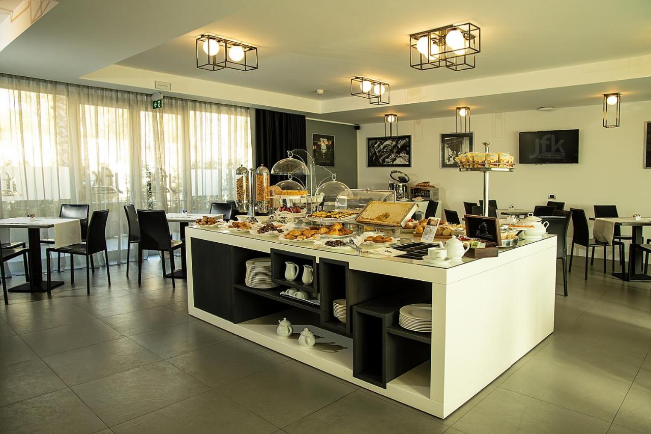 Western Jfk Hotel Naples